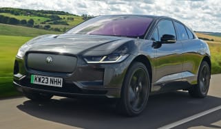 Jaguar I-Pace - front tracking